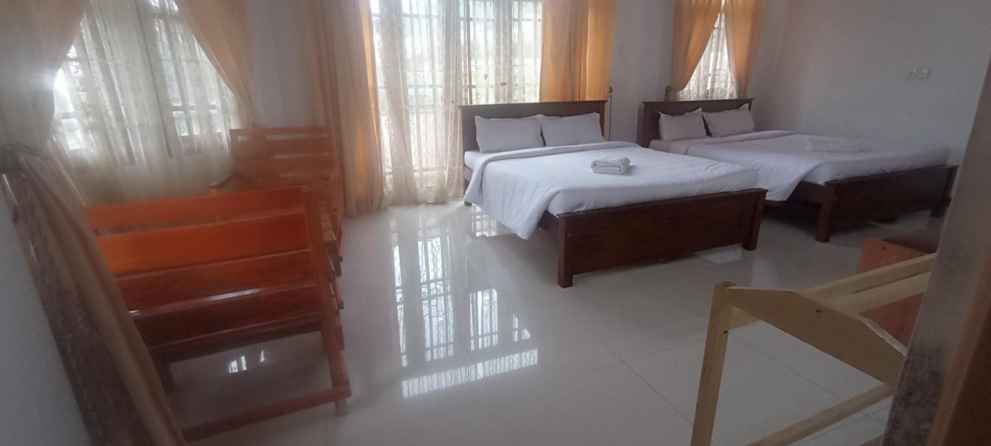 Bed and Breakfast Oviya Guest Нувара-Элия Экстерьер фото